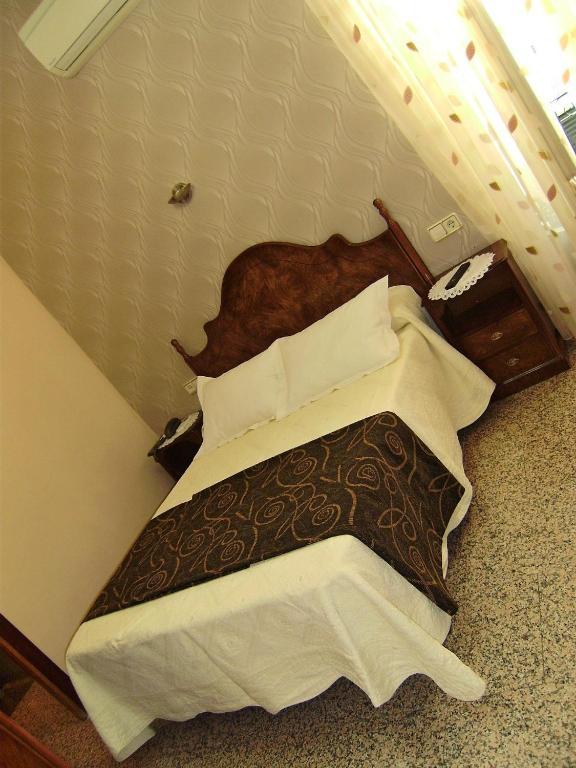 Hostal Miguel Angel Madrid Ngoại thất bức ảnh