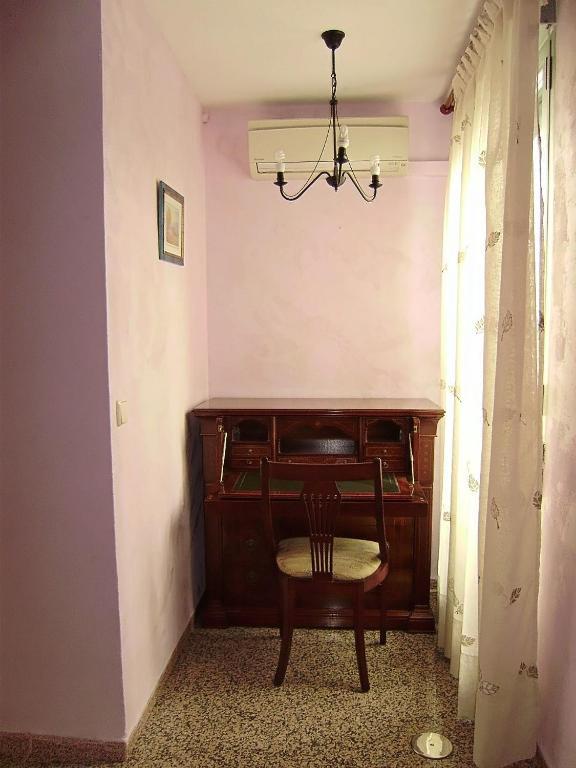 Hostal Miguel Angel Madrid Ngoại thất bức ảnh