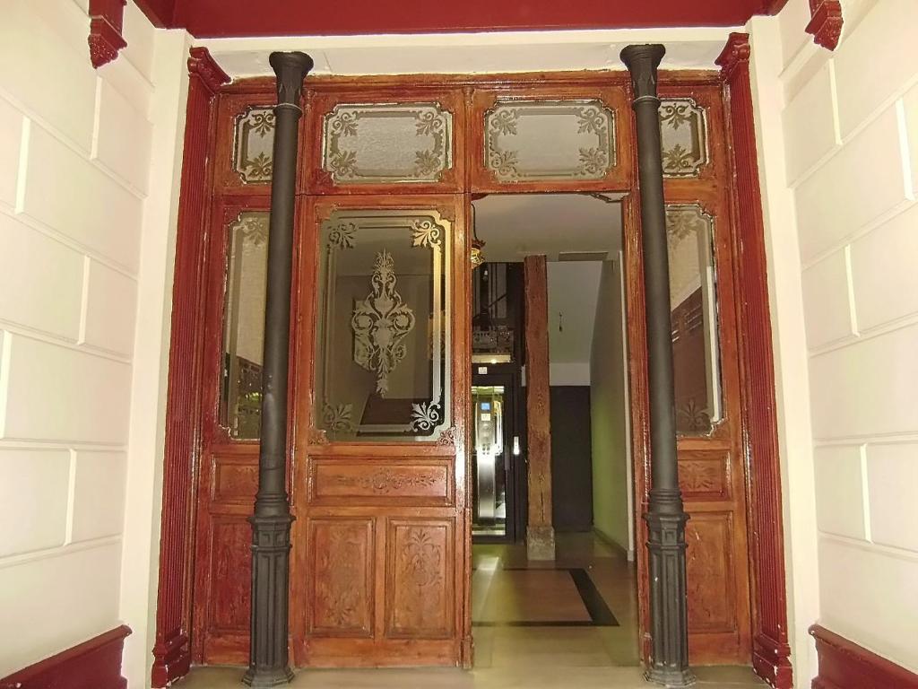 Hostal Miguel Angel Madrid Ngoại thất bức ảnh