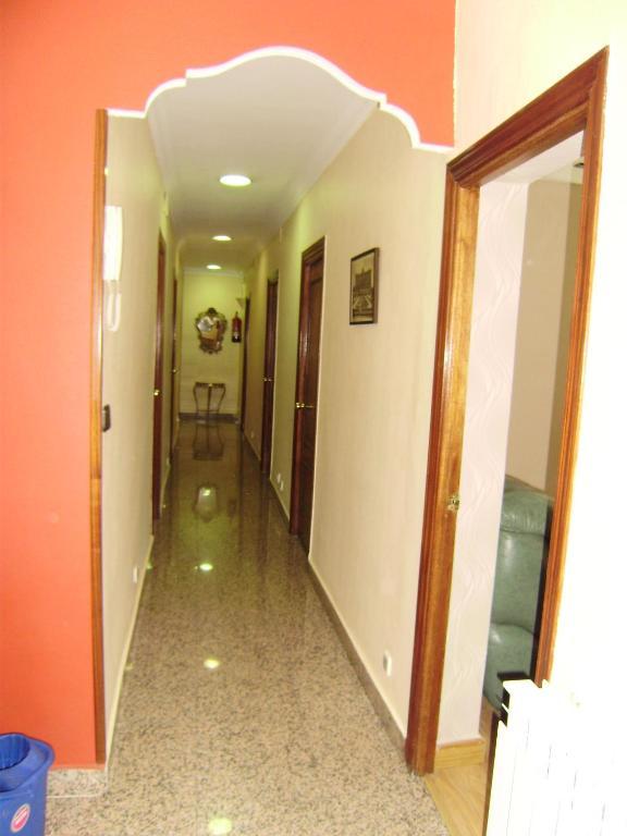 Hostal Miguel Angel Madrid Ngoại thất bức ảnh